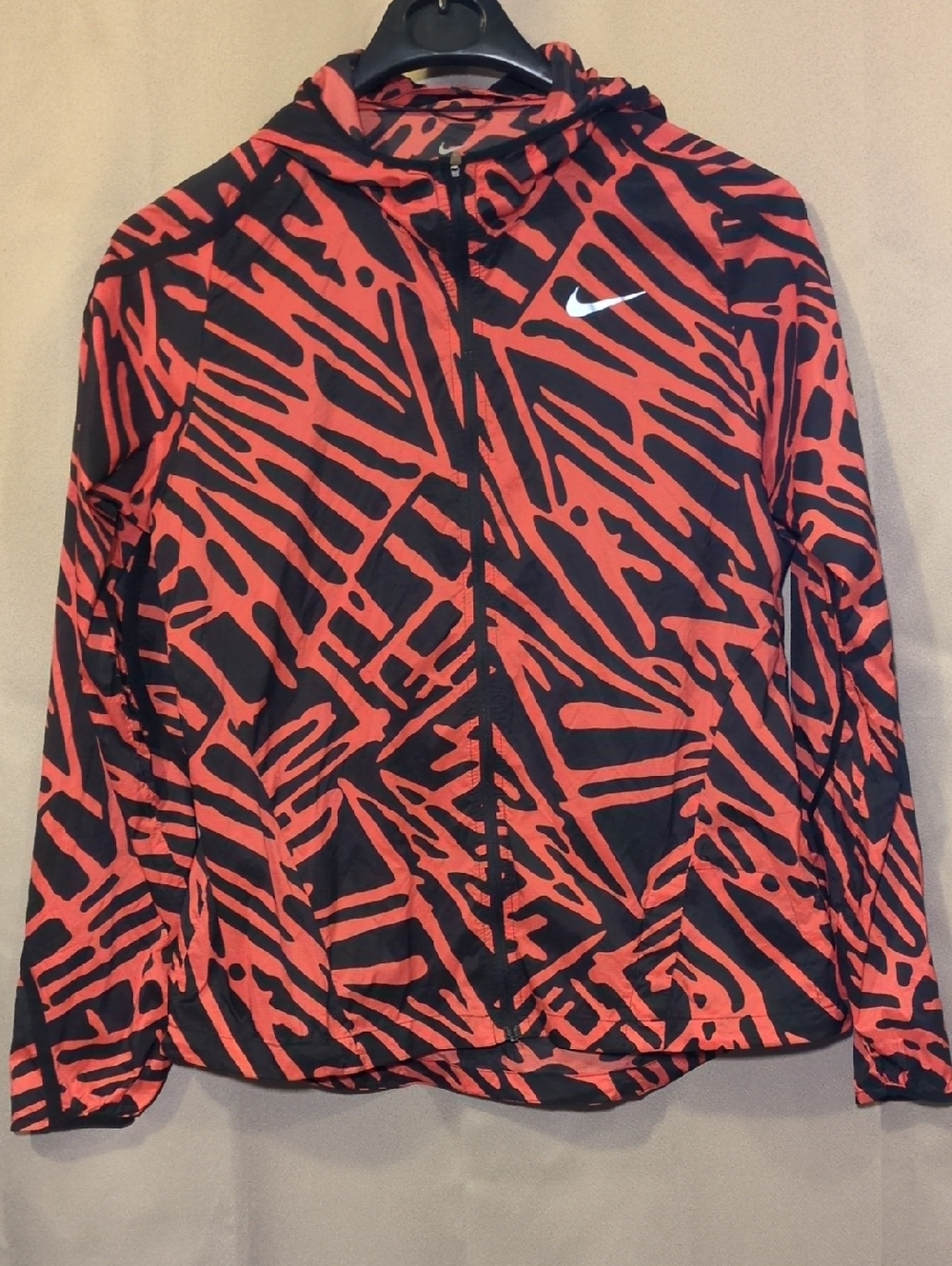 Nike Impossibly Light Packable Graphic Zip-Up Running Performance Jacket